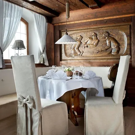 Relais & Chateaux Gut Steinbach Hotel Chalets Spa