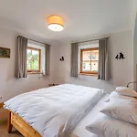 Relais&châteaux Gut Steinbach Hotel 4*
