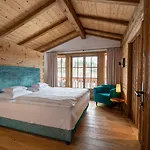 Relais&châteaux Gut Steinbach 4*