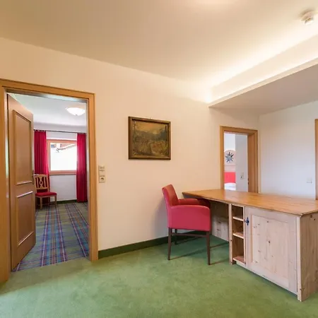 Relais & Chateaux Gut Steinbach Hotel Chalets Spa Hotel Reit im Winkl