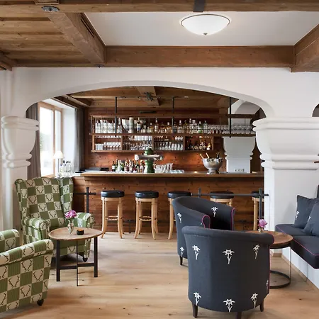 Relais & Chateaux Gut Steinbach