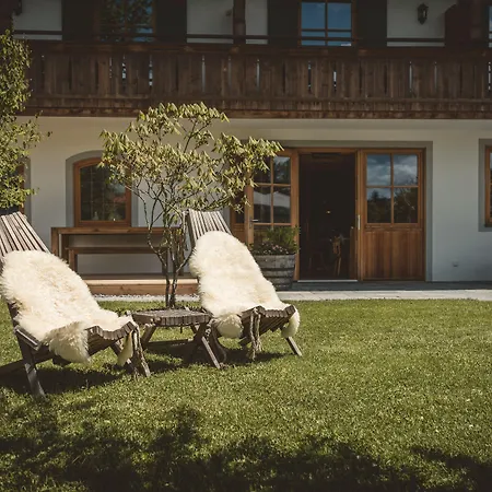 ホテル Relais & Chateaux Gut Steinbach ライト・イム・ヴィンクル