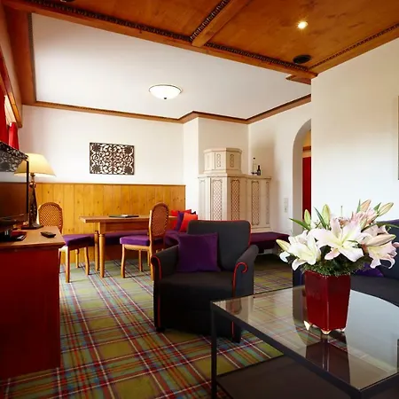 Relais & Chateaux Gut Steinbach 4*