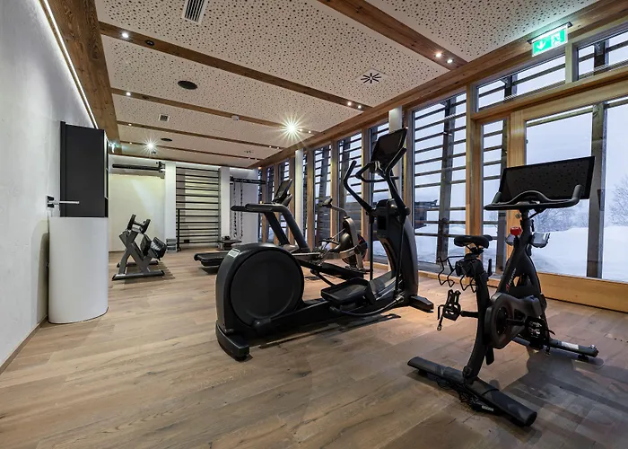 Relais & Chateaux Gut Steinbach Hotel Chalets Spa Hotel 4*